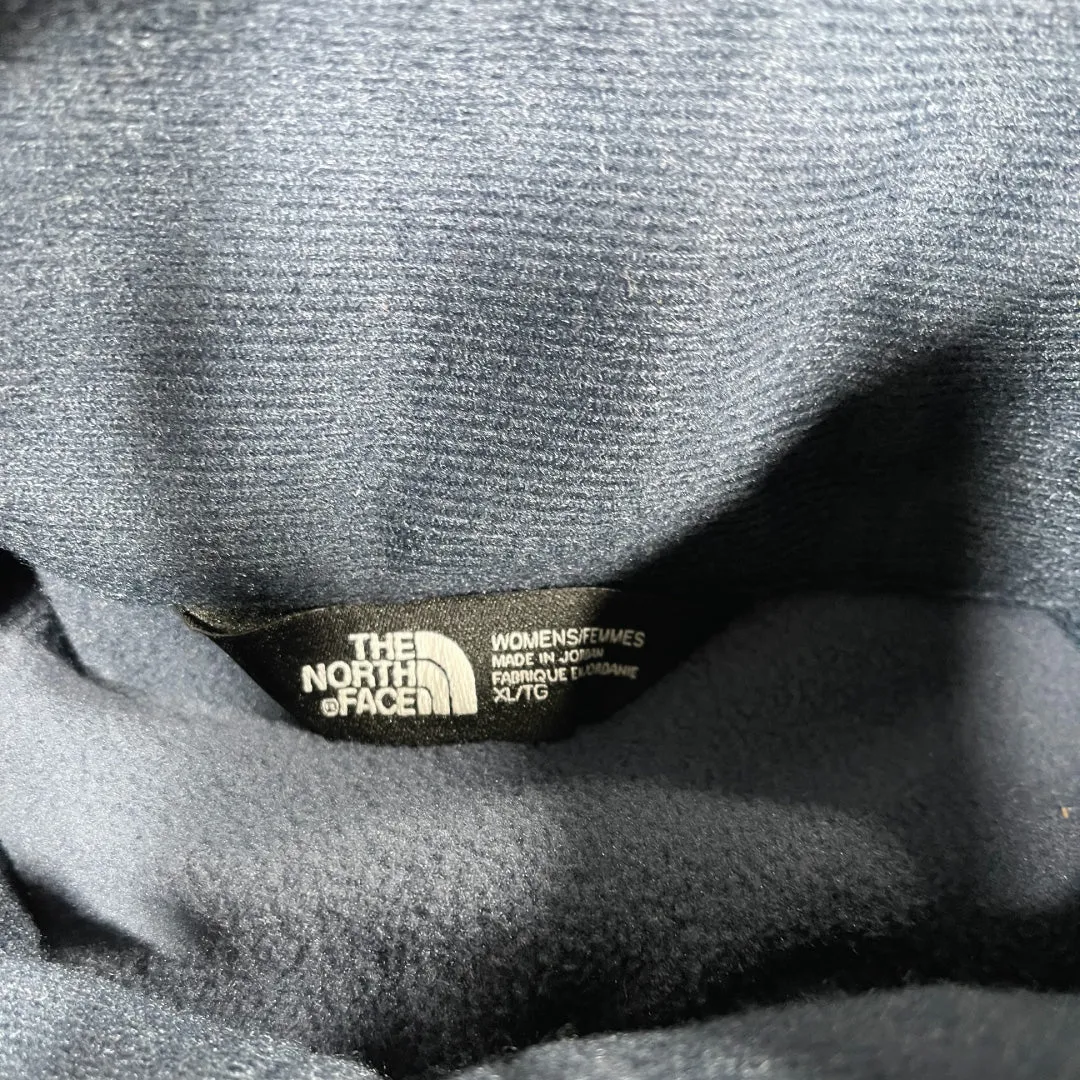 13 Women's Northface Jackets Embroidered