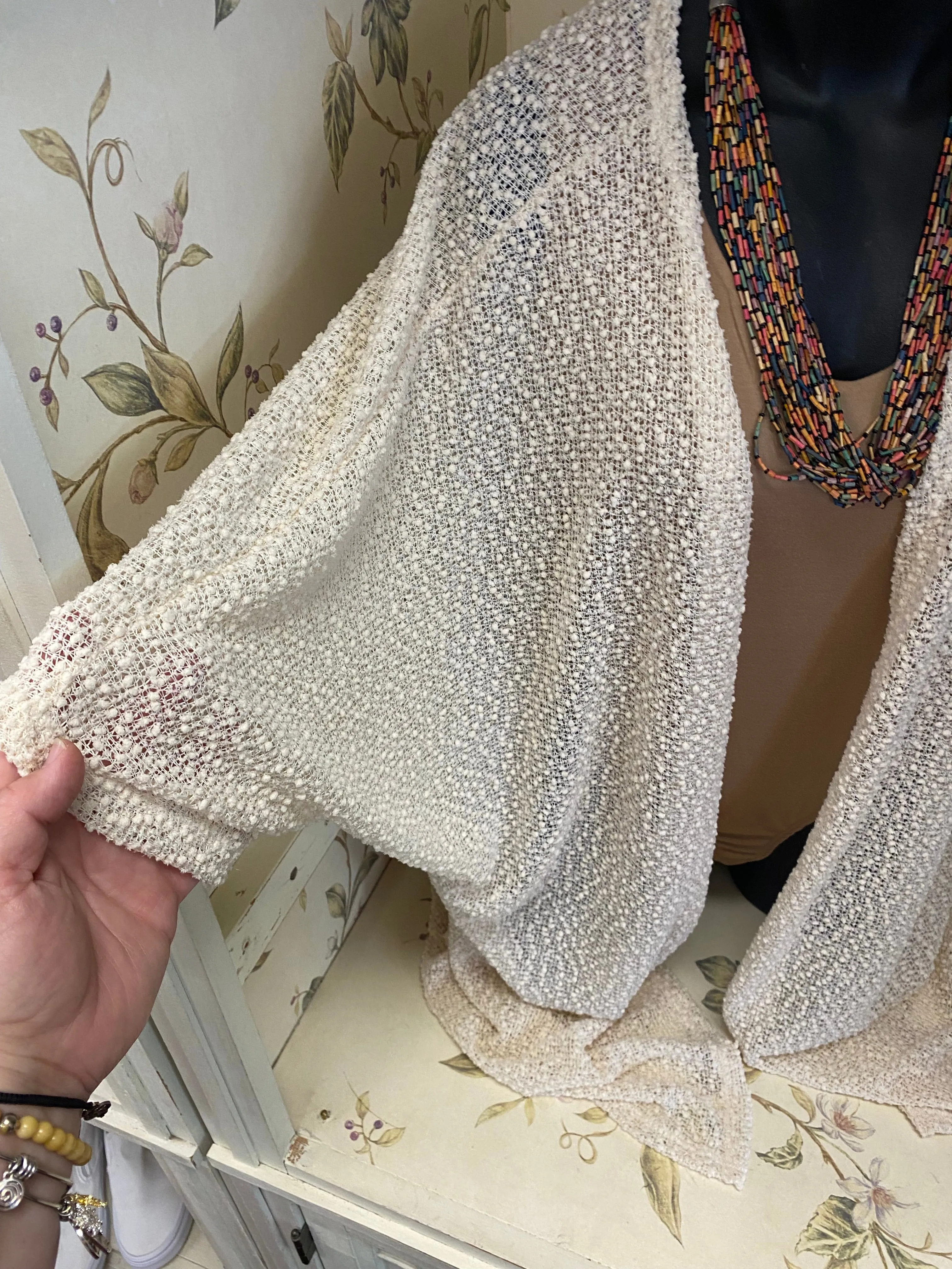 Hopely Cream Cardigans, M